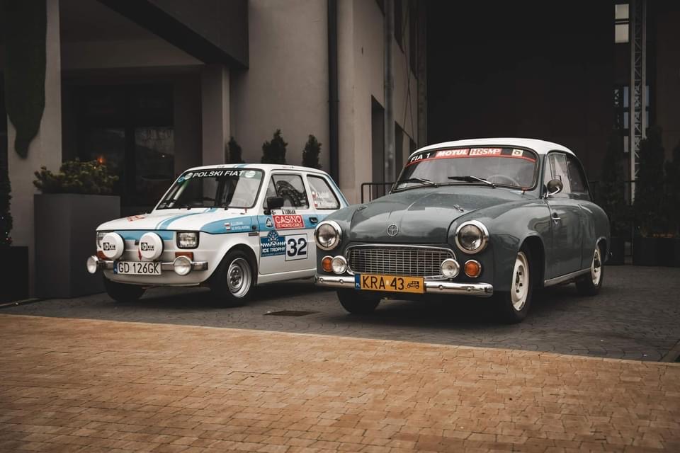Samochody Syrena i Fiat 126p