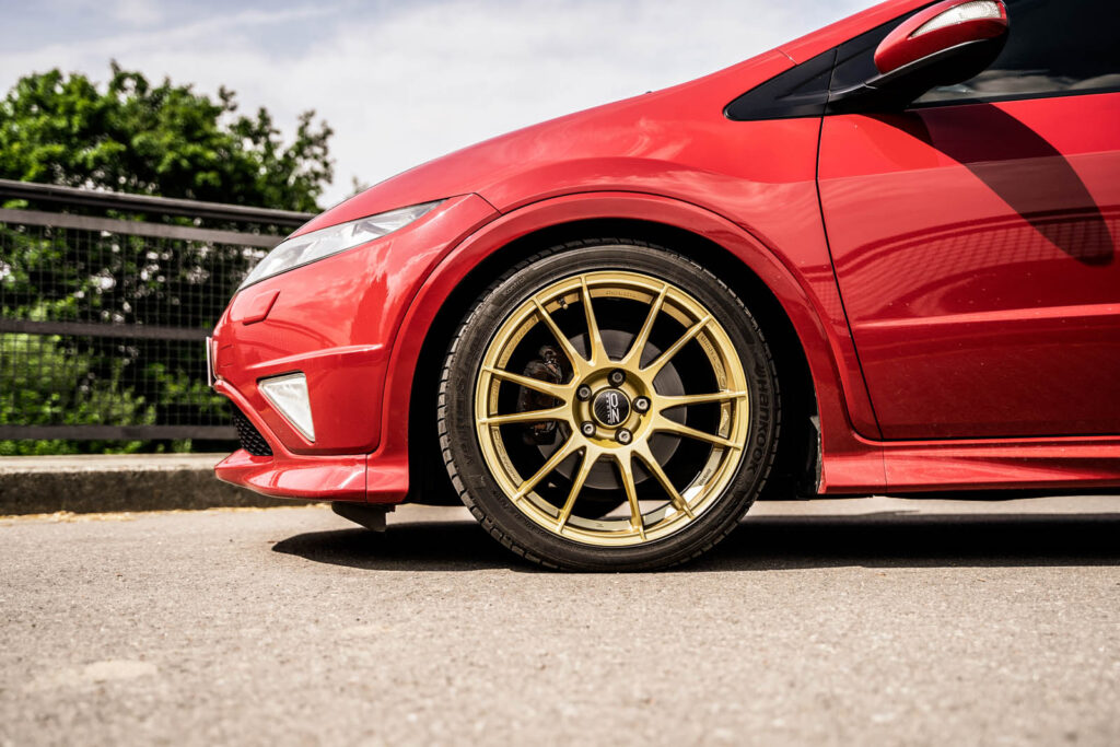 Tuning Hondy Civic_TypeR przednia oś