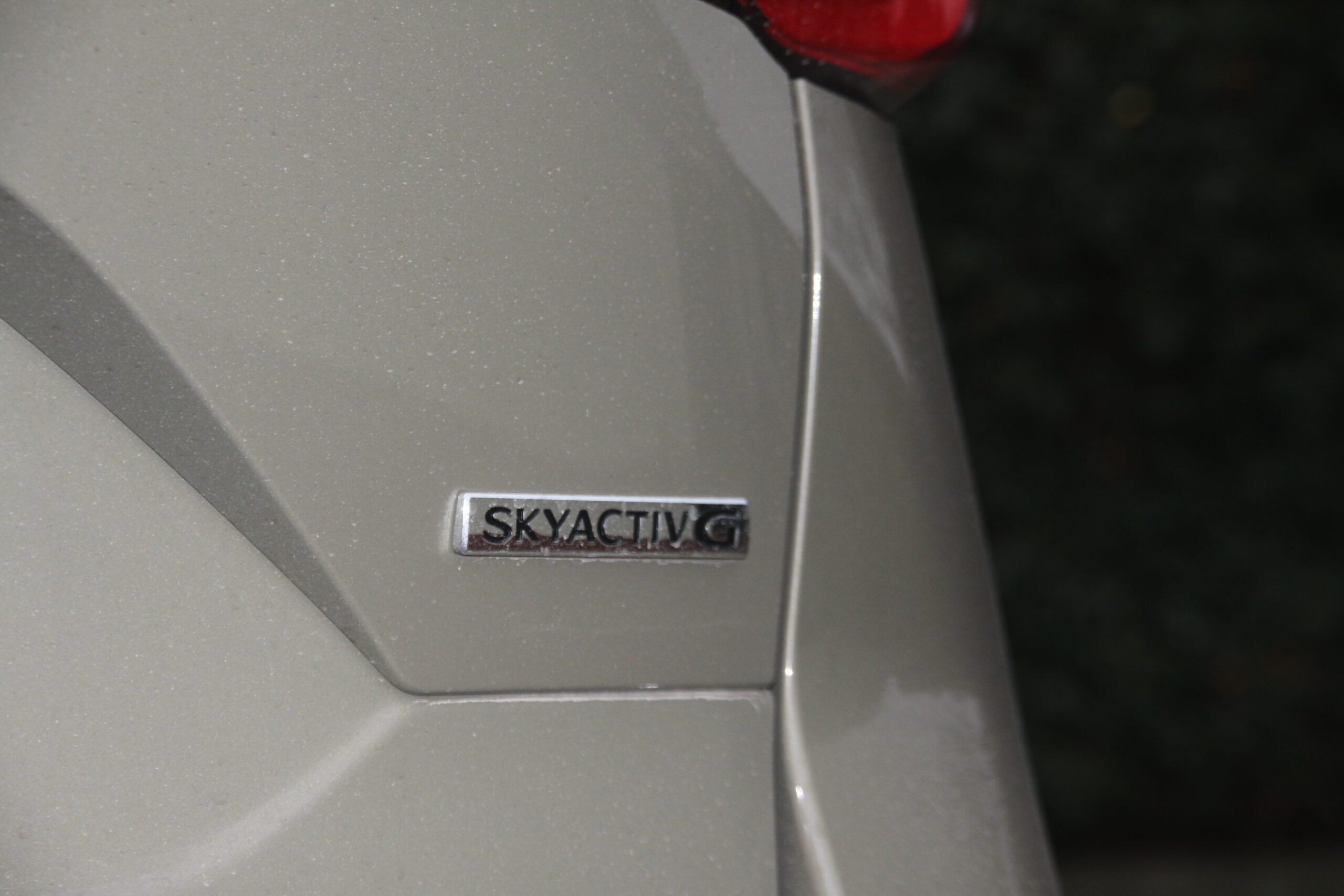Mazda CX-5 Skyactive-G Newground napis SKYACTIVE G