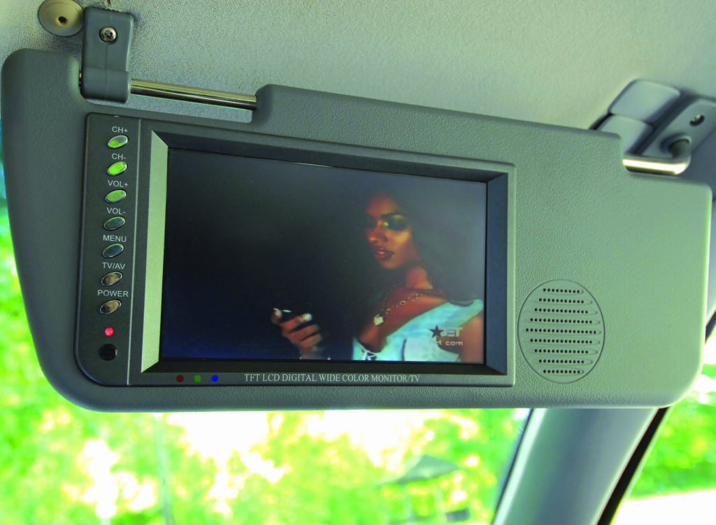 VW Golf Mk3 TDI GTI 20-Jahre monitor TV w osłonie słonecznej