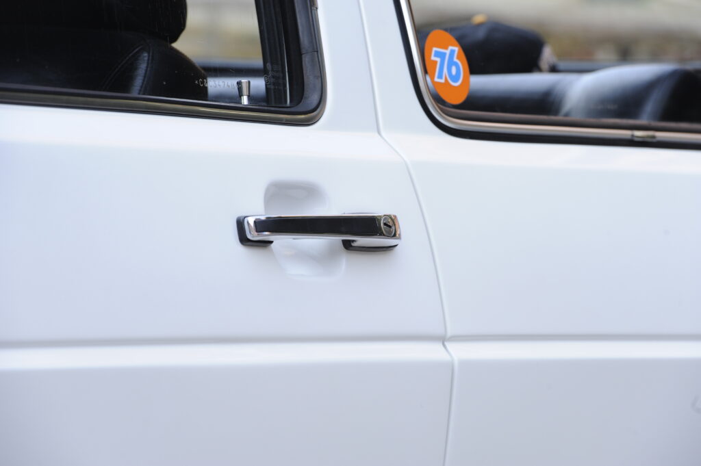 Tuning VW Jetta A2 coupé chromowa klamka drzwi