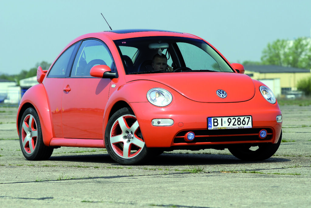 Tuning VW New Beetle widok z przodu