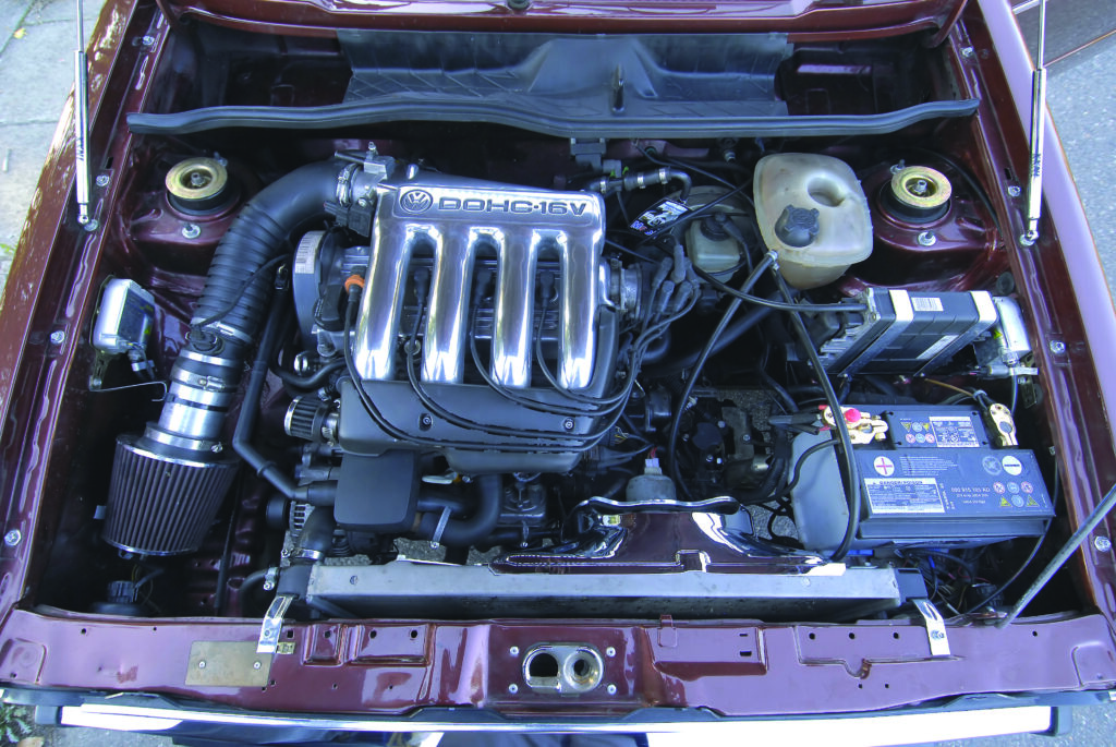 Tuning VW Golf Mk1 cabrio 2.0 16V silnik