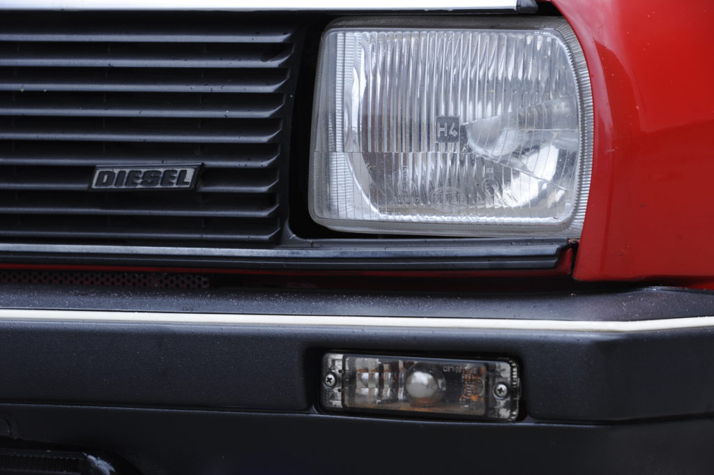 VW Polo 86c przednie światła