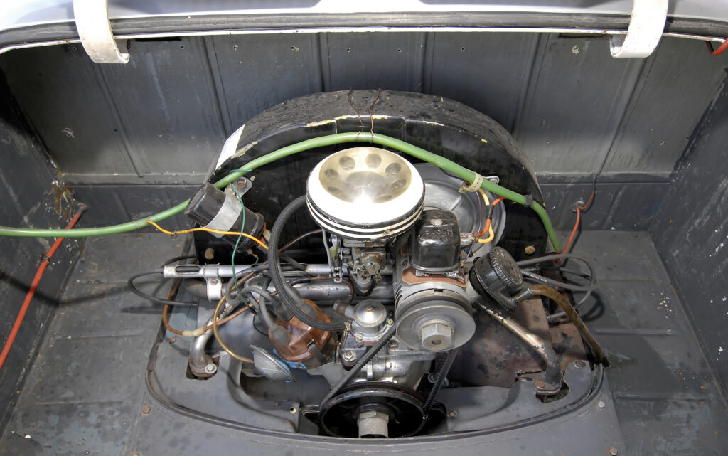 VW SAM 1200 silnik