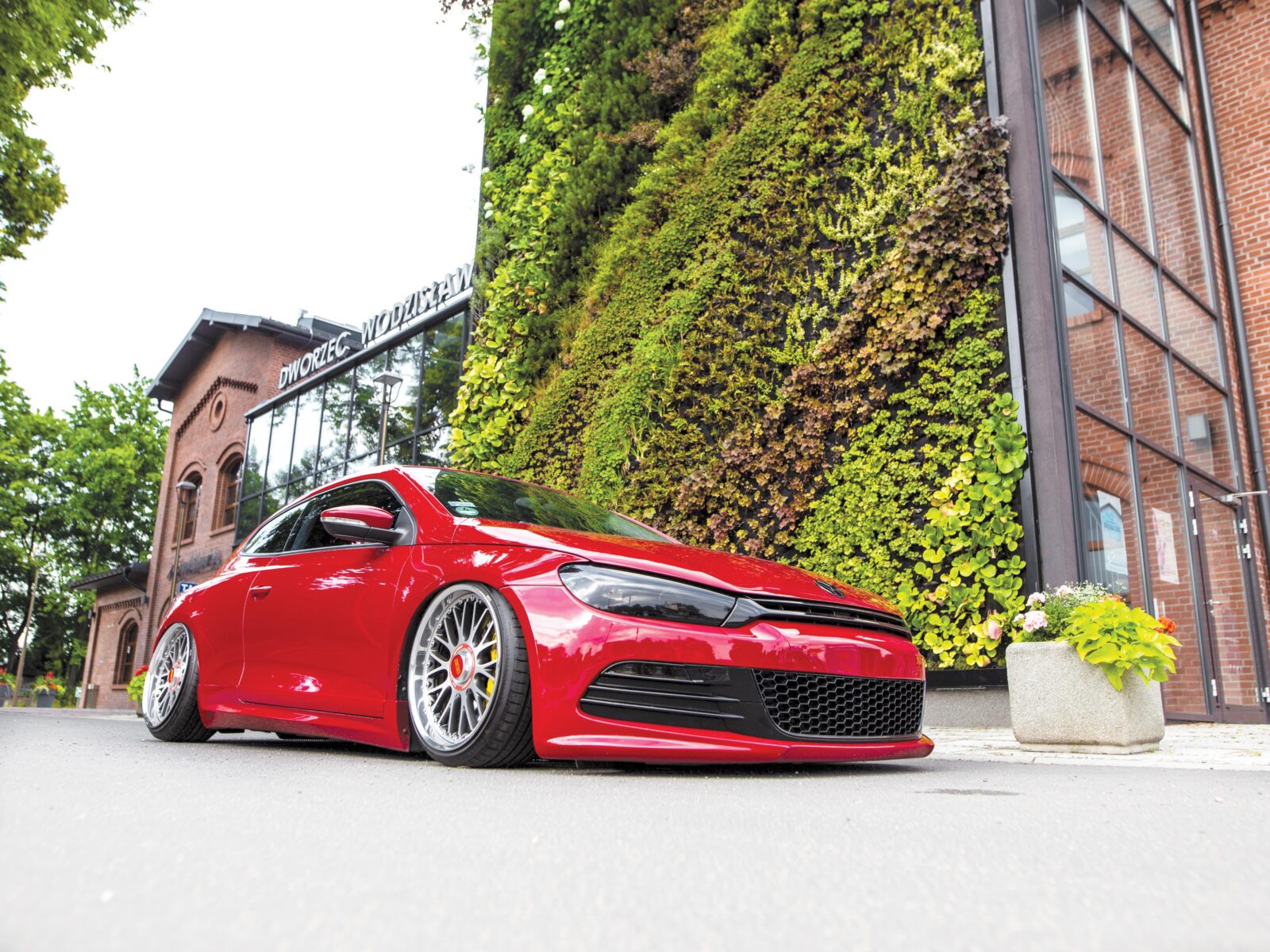 Vw Scirocco W Stylu Stance Trends Magazines