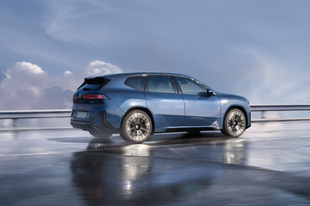 BMW Neue Klasse 2025 w ruchu
