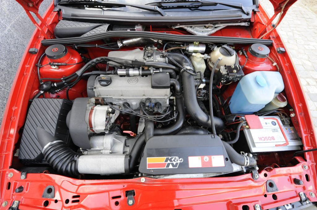 Tuning-VW-Corrado-G60-silnik