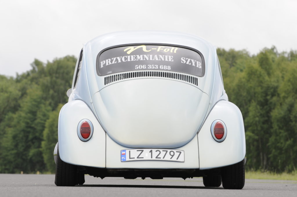 Tuning-VW-Garbus-1200-tył auta