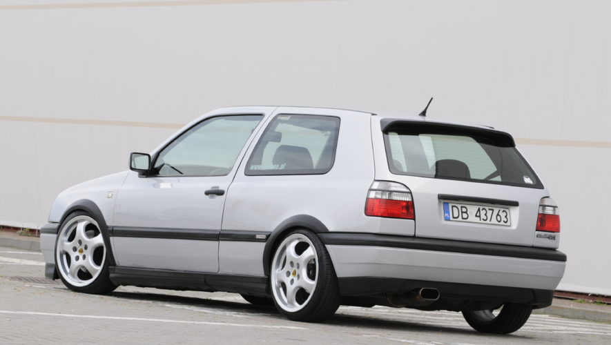Tuning-VW-Golf-3-GTI-widok z tyłu