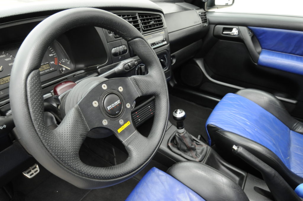 Tuning-VW-Golf-3-GTI-kierownica