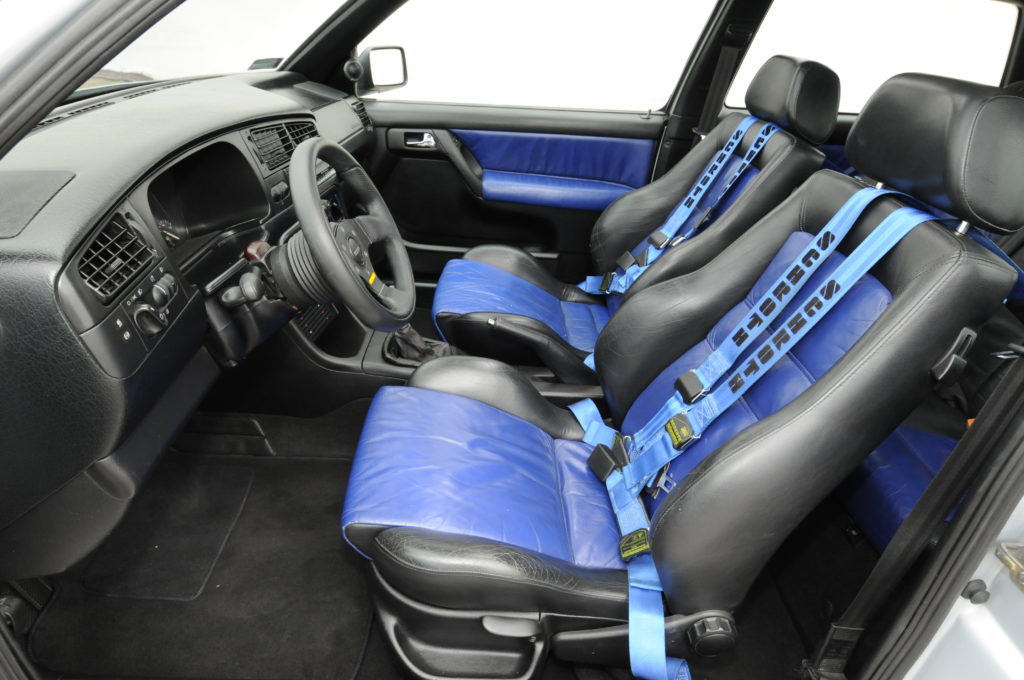 Tuning-VW-Golf-3-GTI-przednie fotele