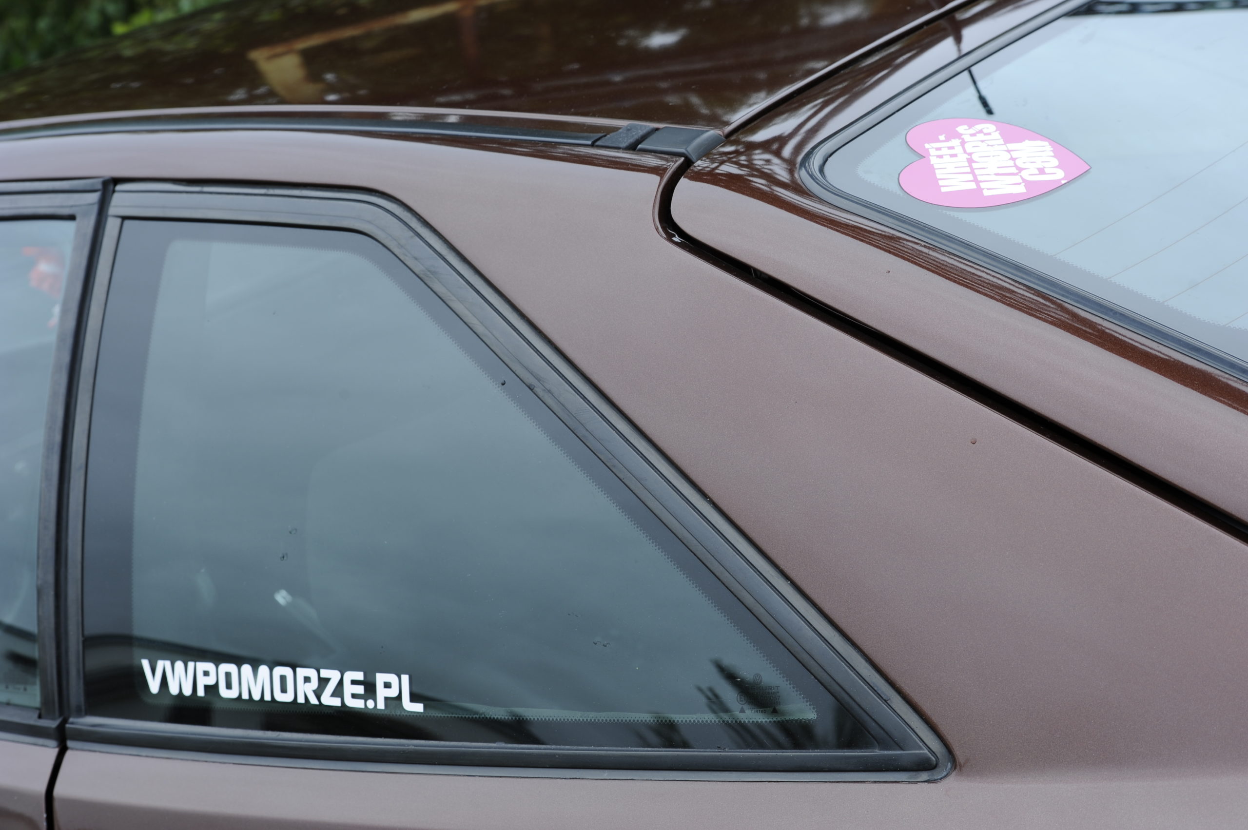VW Corrado 1.9 TDI nalepki na szybach