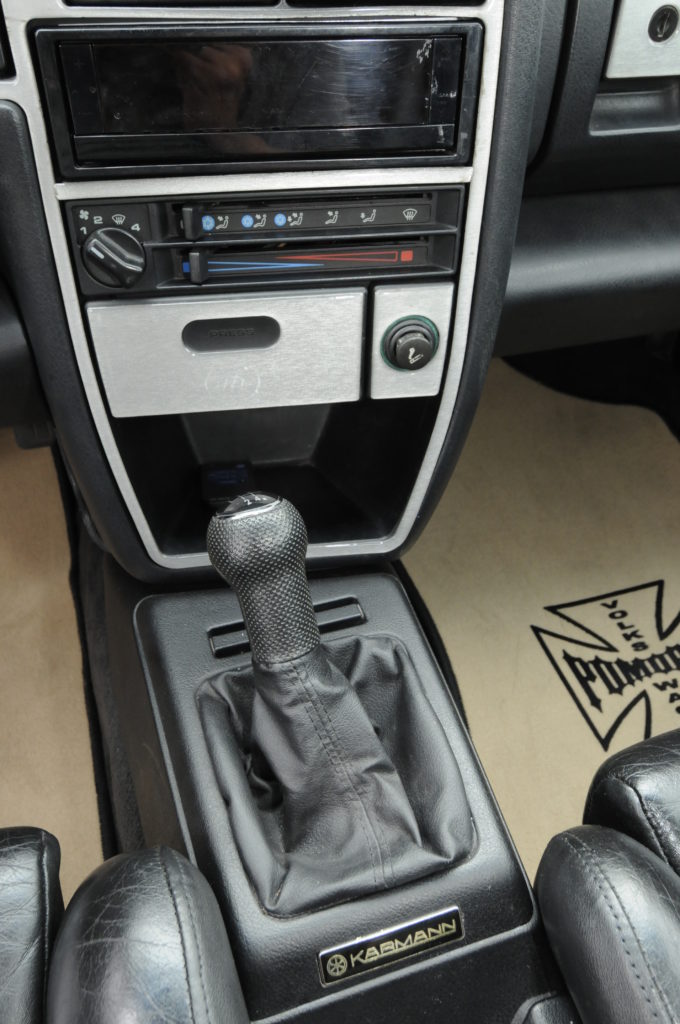VW Corrado US G60 konsola środkowa