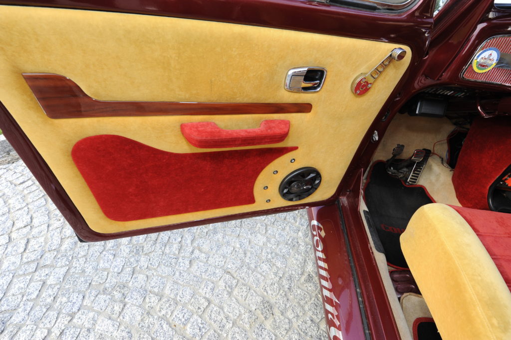 VW Garbus 1200 tapicerka drzwi