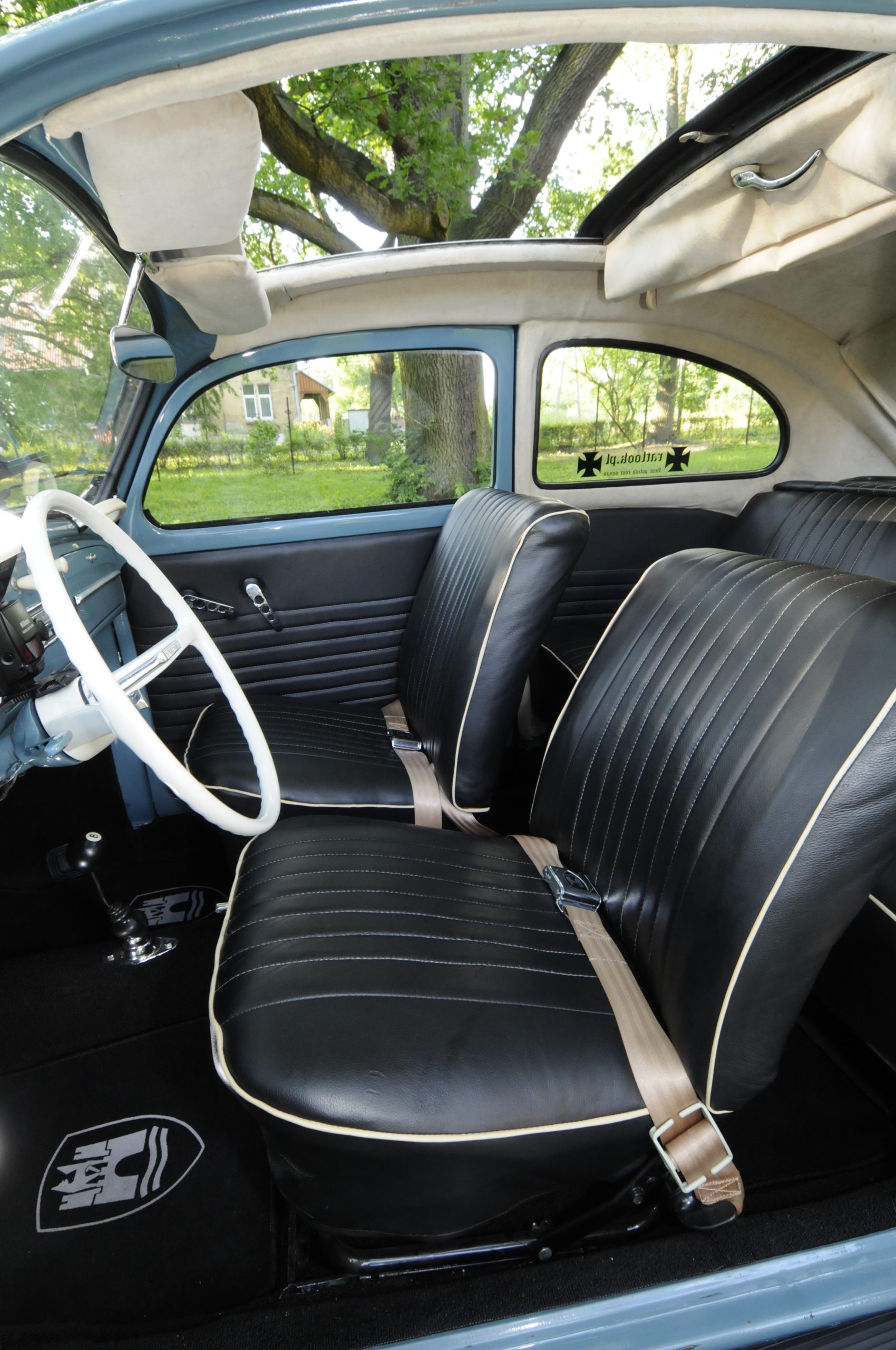 VW Garbus 1200 przednie fotele