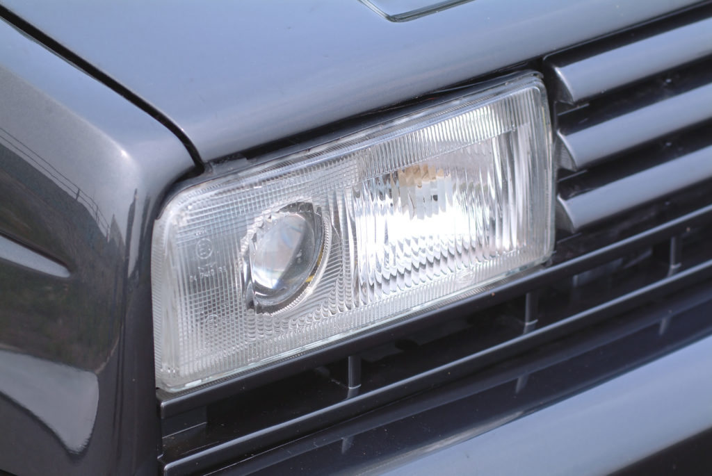 VW Golf 2 Rallye przedni reflektor