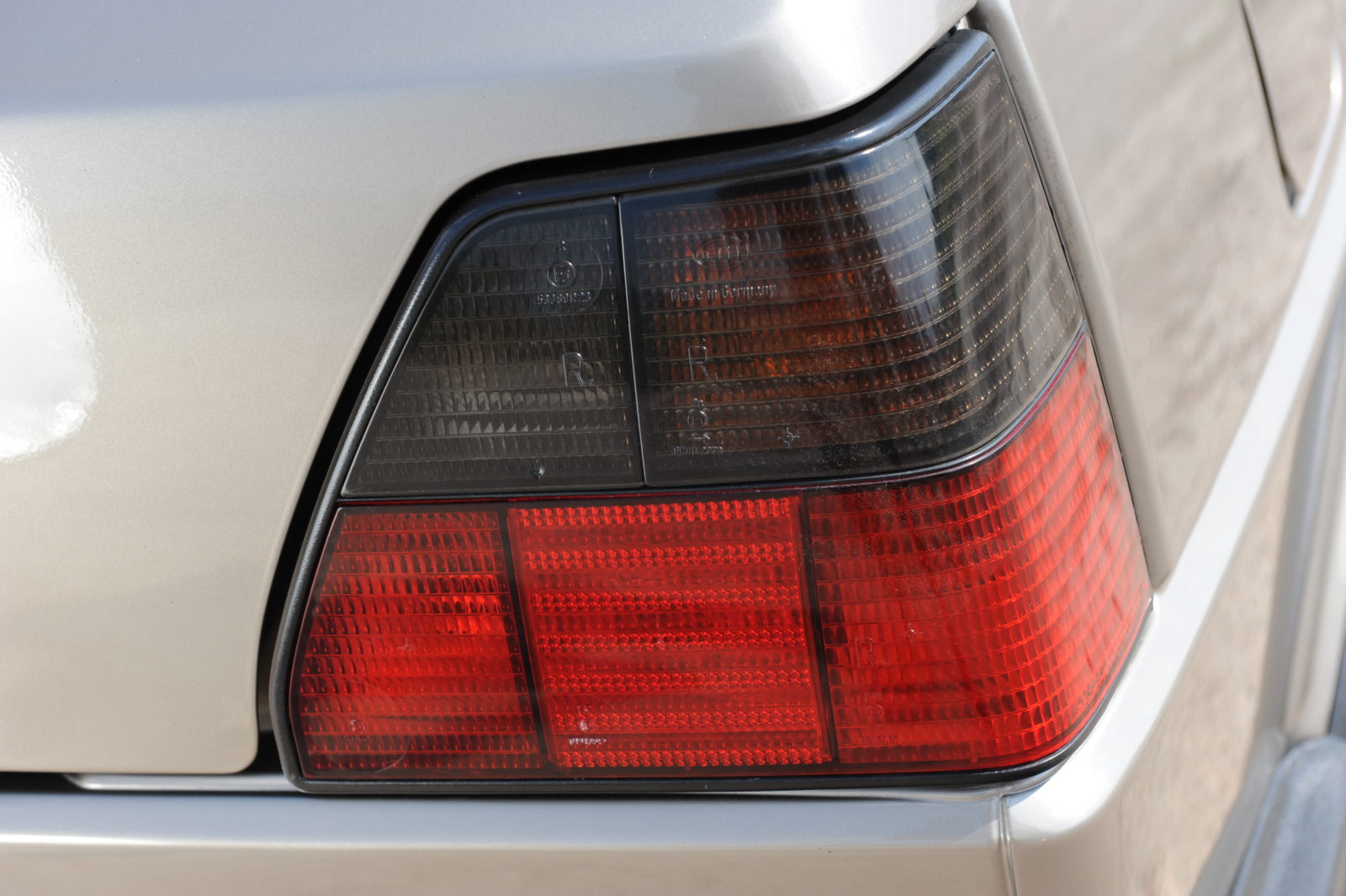 VW Golf Mk 2 1.6 TD tylne światła
