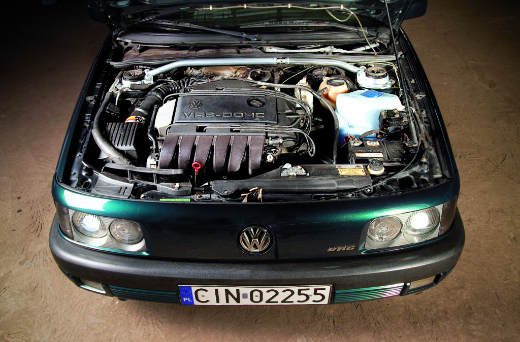 VW Passat B3 VR6 silnik VR6 DOHC
