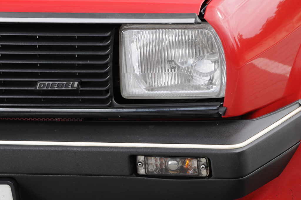 VW Polo 1.3 86c przednie światło