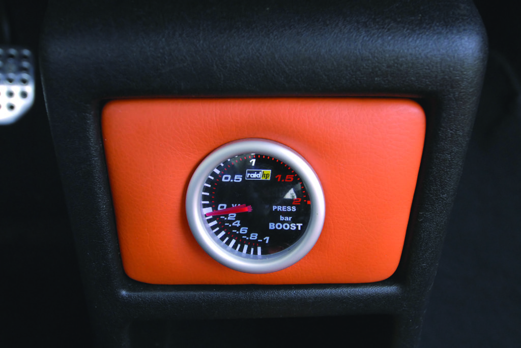 VW Polo 86 C G40 miernik ciśnienia