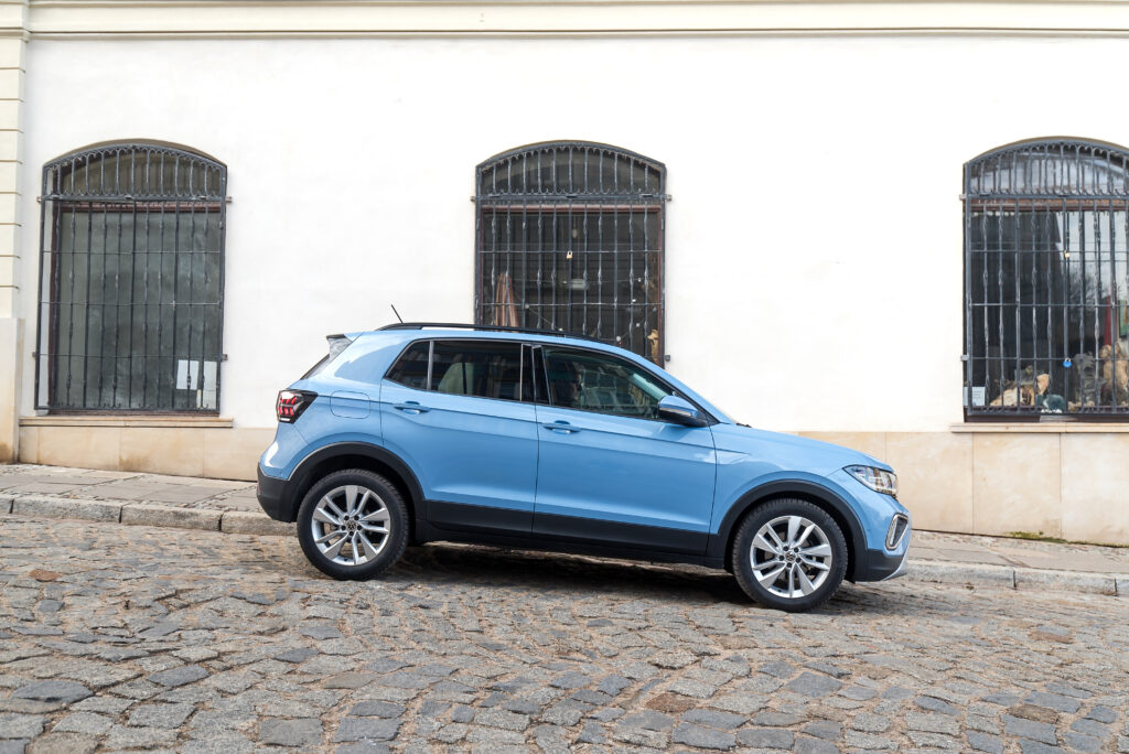VW T-Cross FL widok z boku