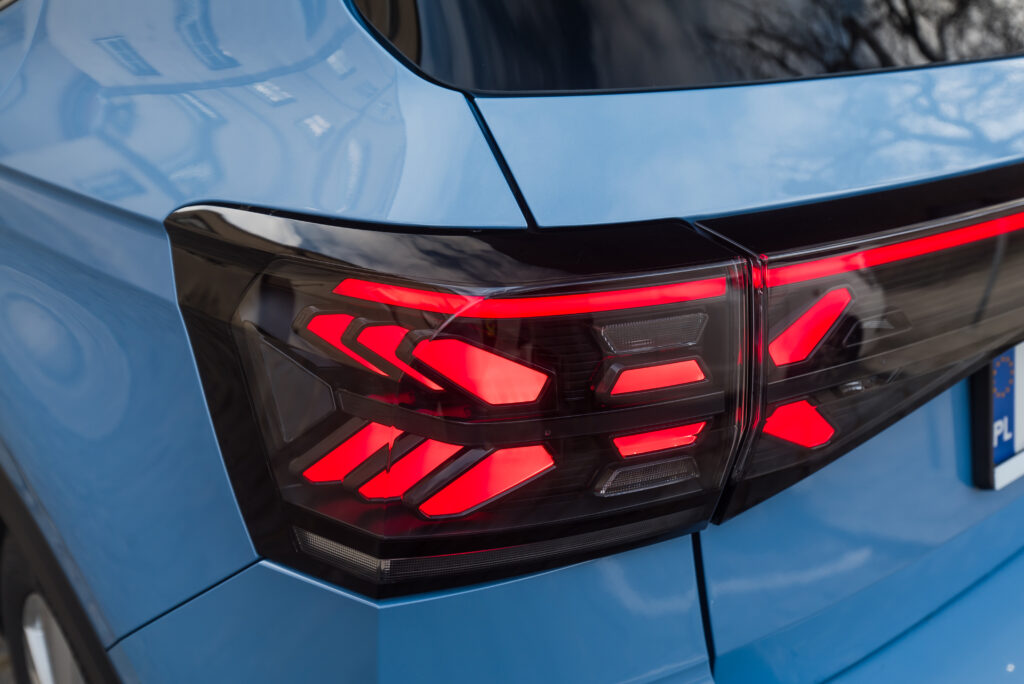 VW T-Cross FL tylne świtało